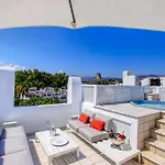 1080 Beachfront Penthouse 3 Floors Jacuzzi 2 Pools Wifi Roof Terrace