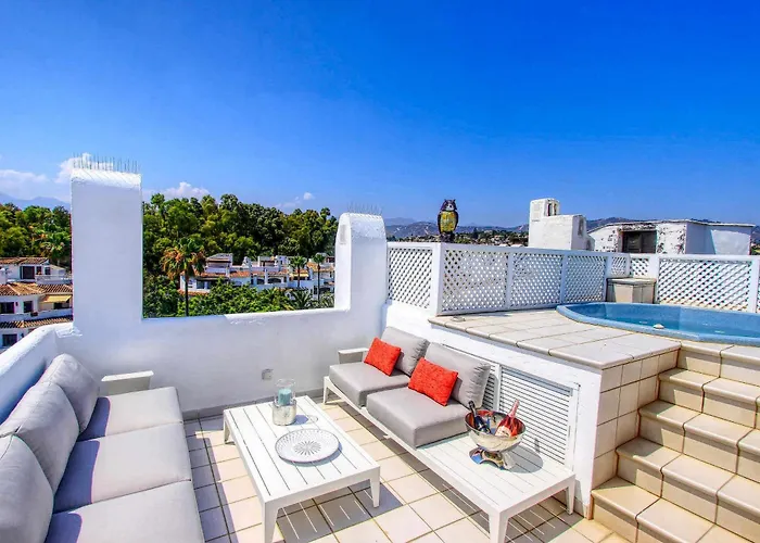 1080 Beachfront Penthouse 3 Floors Jacuzzi 2 Pools Wifi Roof Terrace