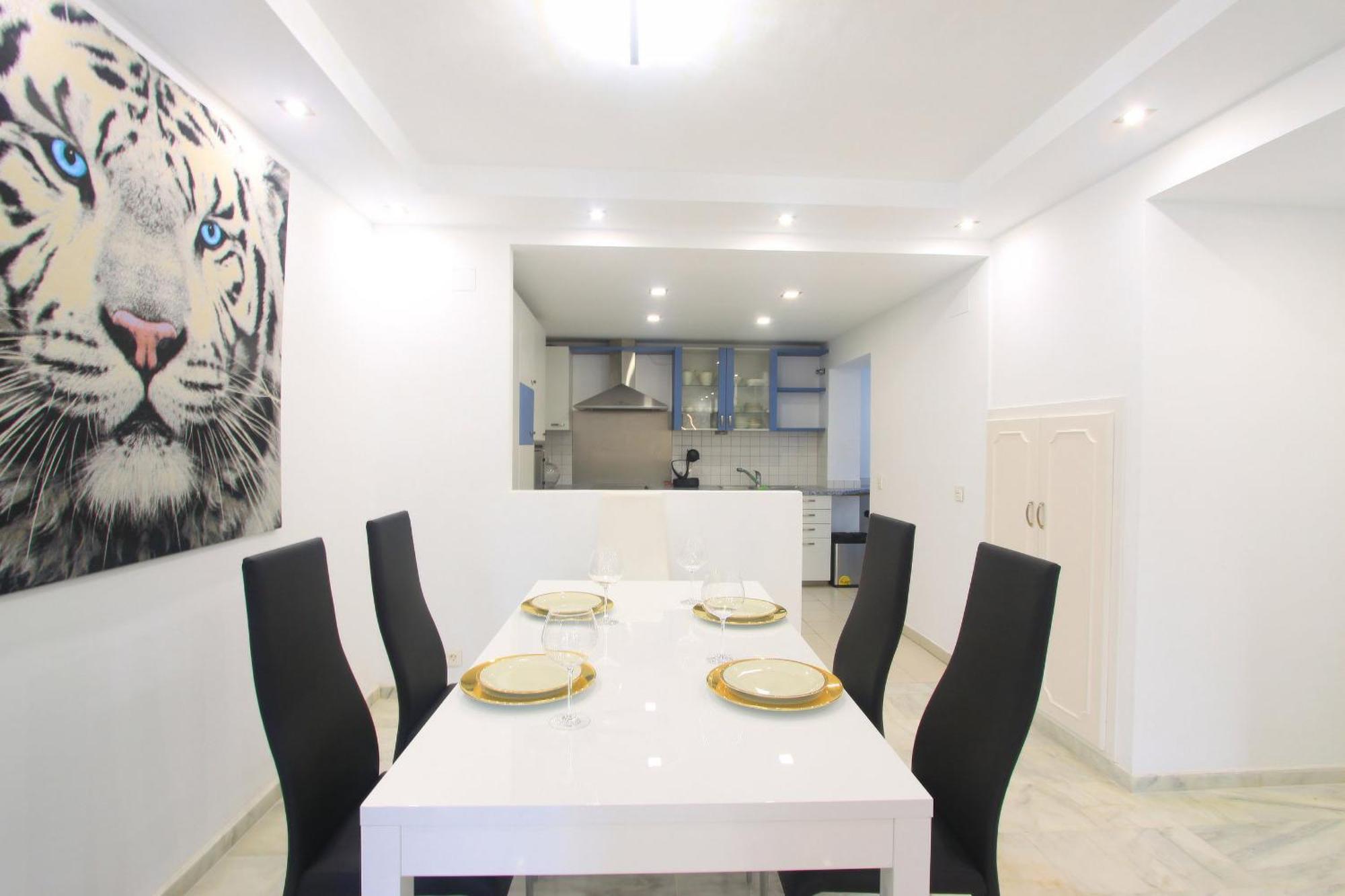 1080 Beachfront Penthouse 3 Floors Jacuzzi 2 Pools Wifi Roof Terrace