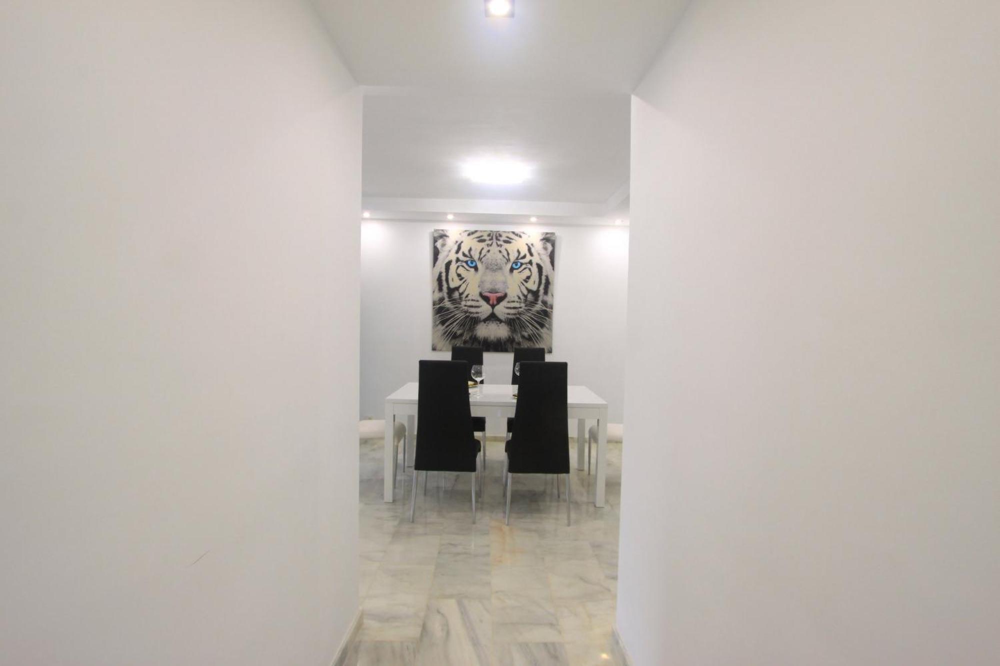 1080 Beachfront Penthouse 3 Floors Jacuzzi 2 Pools Wifi Roof Terrace Apartment *