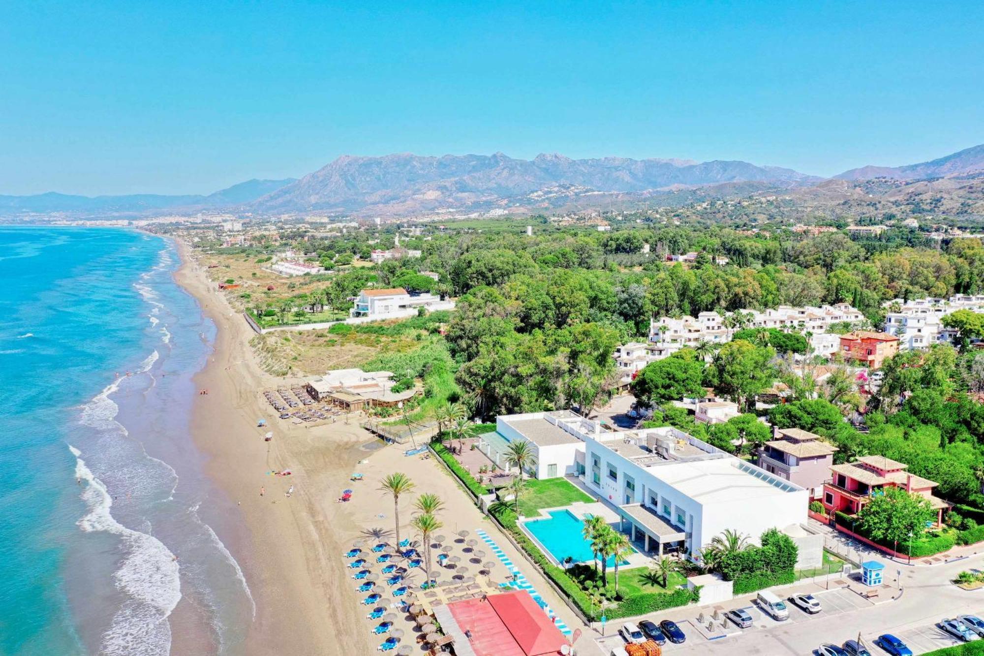 1080 Beachfront Penthouse 3 Floors Jacuzzi 2 Pools Wifi Roof Terrace Apartment *